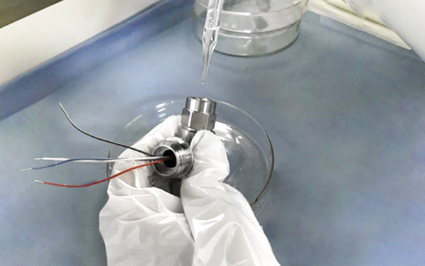 氧氣測量壓力傳感器、氧氣專用壓力傳感器、 壓力傳感器忠氧氣級清洗工藝